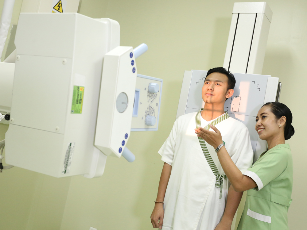 layanan penunjang teknologi medis X Ray (Rontgen) di rumah sakit persada hospital malang